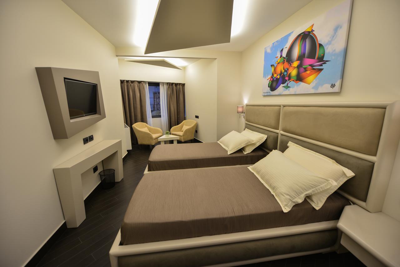 Petit Hotel Elita Szkodra Zewnętrze zdjęcie