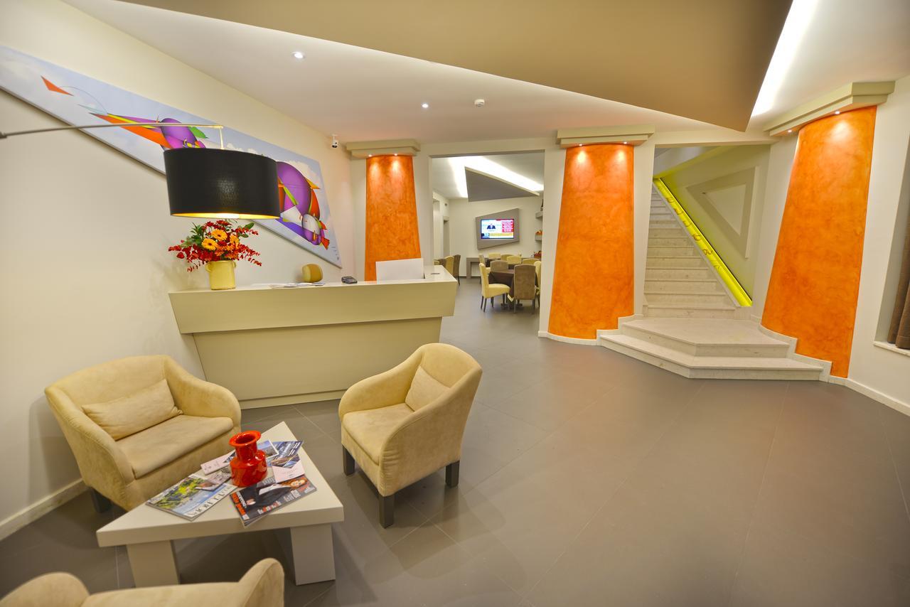 Petit Hotel Elita Szkodra Zewnętrze zdjęcie