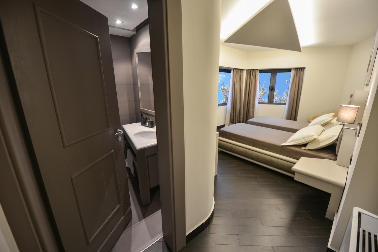 Petit Hotel Elita Szkodra Zewnętrze zdjęcie