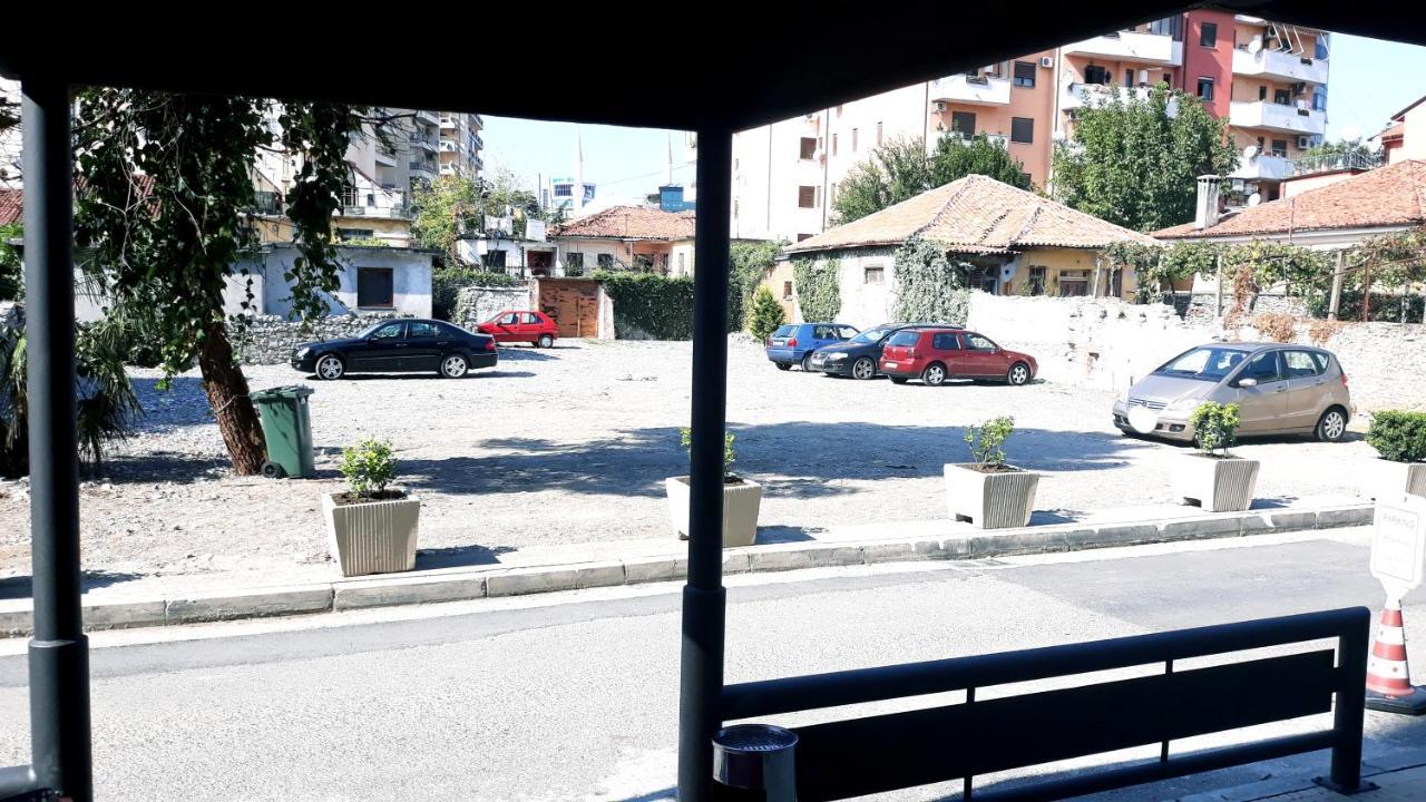 Petit Hotel Elita Szkodra Zewnętrze zdjęcie